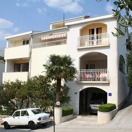 518c Apartament *